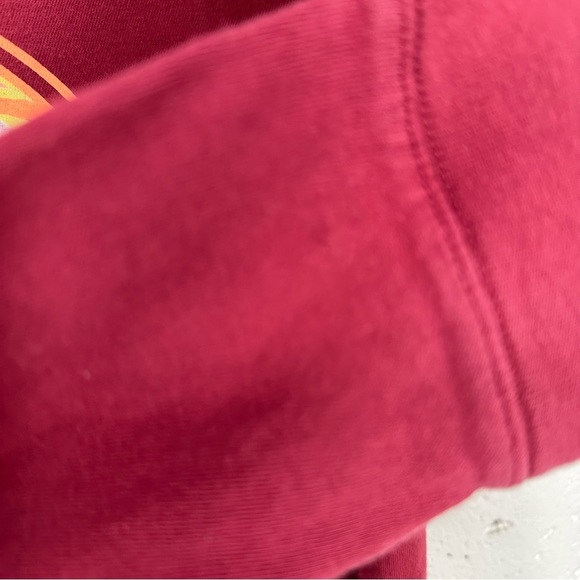 Vineyard Vines Men’s Size Small Scarlet Red Long Sleeve Sunset Dog Tee Shrit - Picture 14 of 16